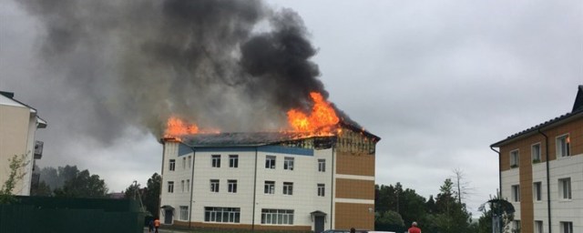 В поселке под Томском потушен пожар в административном здании